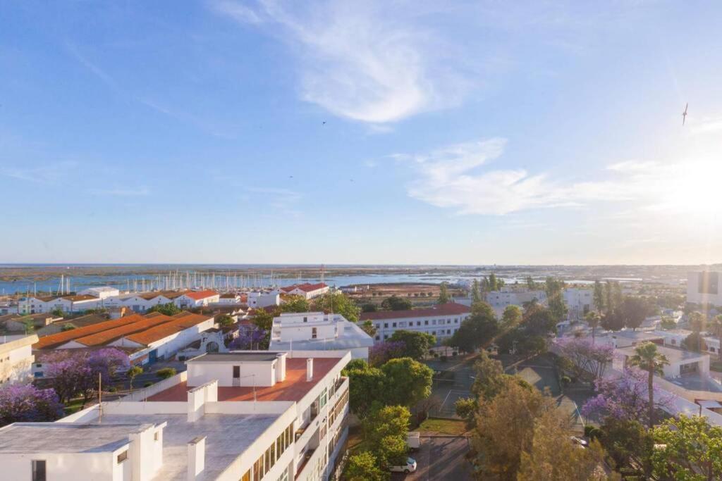 Sunset Entre A Ria E O Teatro Apartment Фаро Екстериор снимка